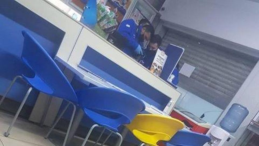 Banda armada asaltó un Grido de Rawson, encerró a dos empleados y robó la recaudación