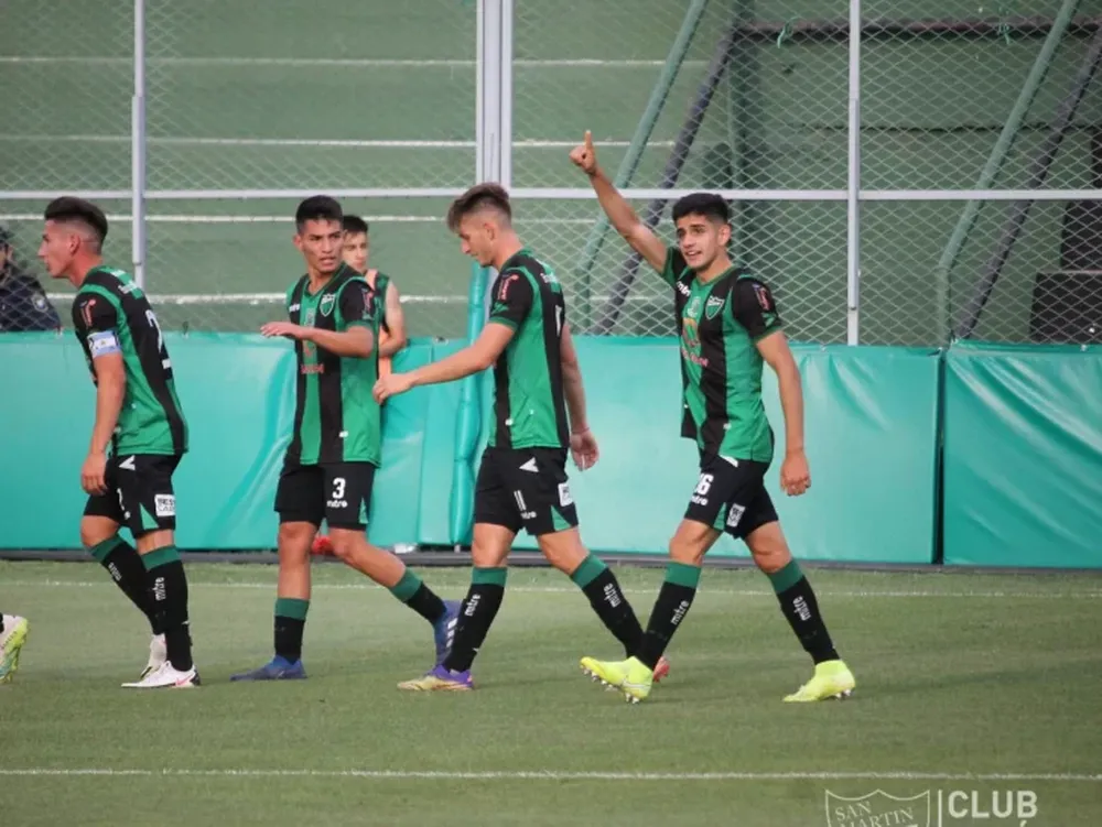 San Martín le ganó a Instituto y recuperó la sonrisa sobre el final de la temporada