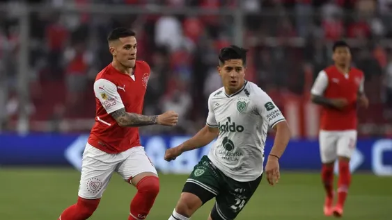 Independiente igualó con Sarmiento bajo un clima complicado con el público