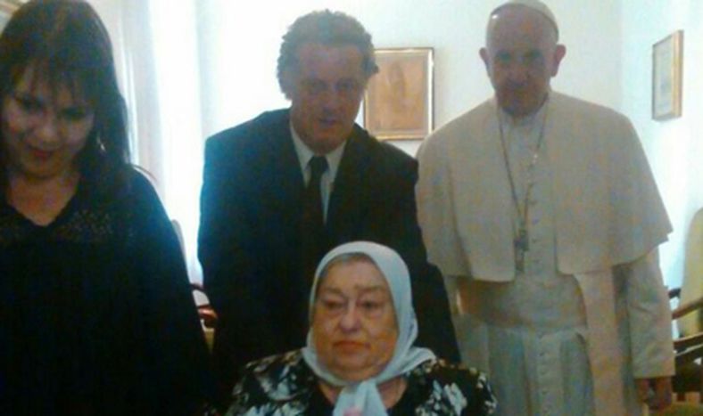 El Papa estuvo una hora con Hebe de Bonafini
