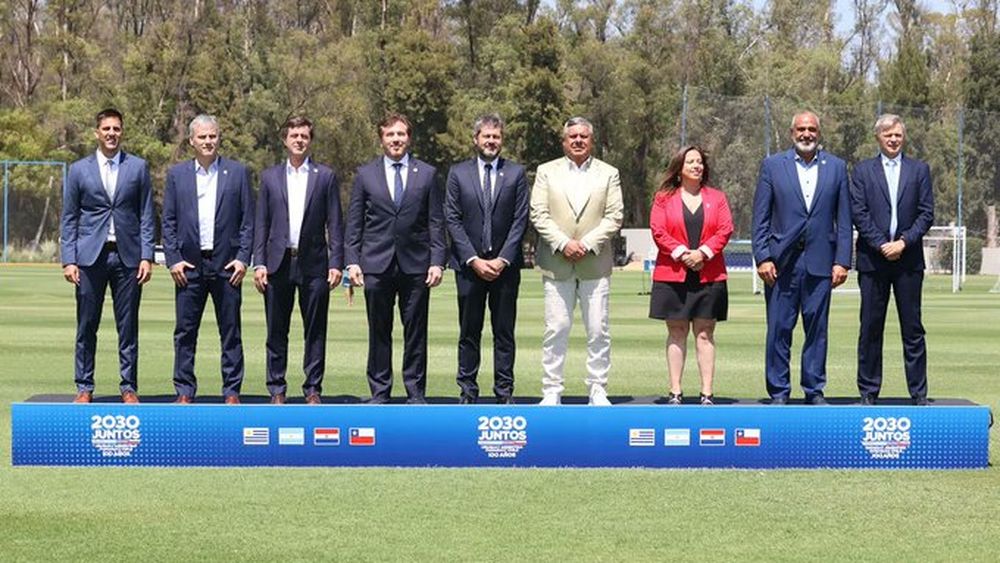Argentina, Uruguay, Paraguay y Chile, juntos por “el sueño” de ser sede del Mundial 2030