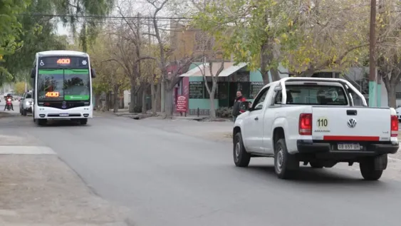 Una tragedia reavivó el reclamo por la peligrosa calle Almirante Brown