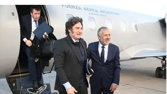 SINTONÍA POLÍTICA. Javier Milei y el gobernador de Mendoza, Alfredo Cornejo, una sociedad que busca asegurarse un triunfo sobre el peronismo.