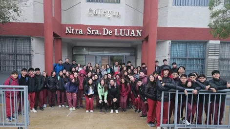 Diario de Cuyo | Alumnos del Colegio Luján trabajan de manera intensa para concretar la peregrinación a la Basílica de Luján en Buenos Aires.