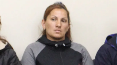 Revuelo en Tribunales por una sospechosa de un crimen que generó un tenso momento cuando se quiso lastimar