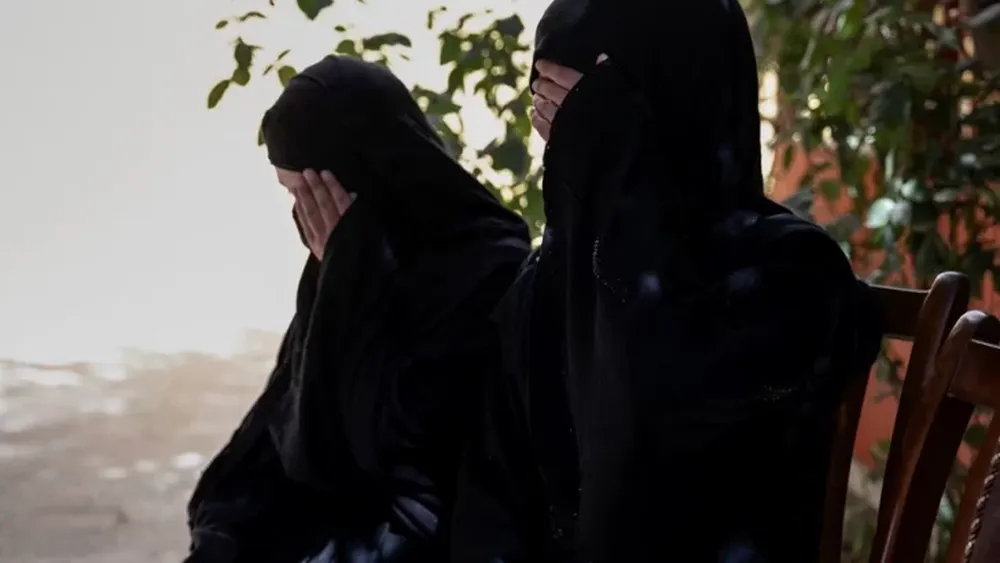 Los talibanes les prohibieron gimnasios y baños públicos a las mujeres