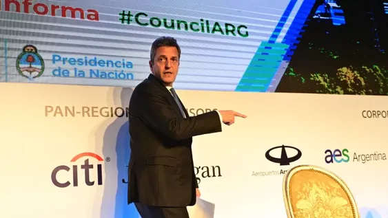 Massa dio pistas de la serie de medidas que entran en acción