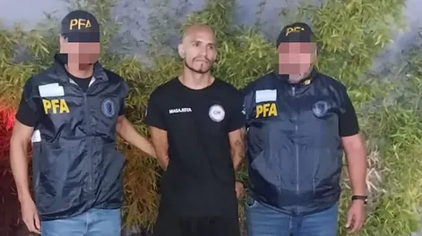 Violencia en el Congreso: detuvieron al acusado de lanzar una bomba molotov