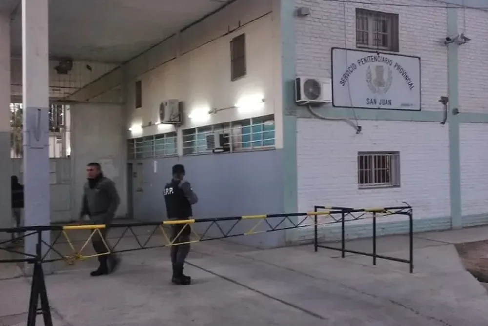 Abusó de su nieta y su sobrina reiteradas veces cuando eran niñas: le dieron 16 años de prisión