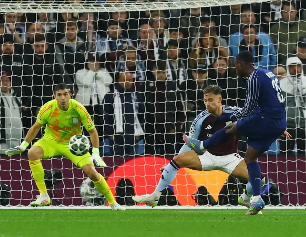 ELIMINADO. Aston Villa reaccionó pero no alcanzó a empatar la serie con PSG.