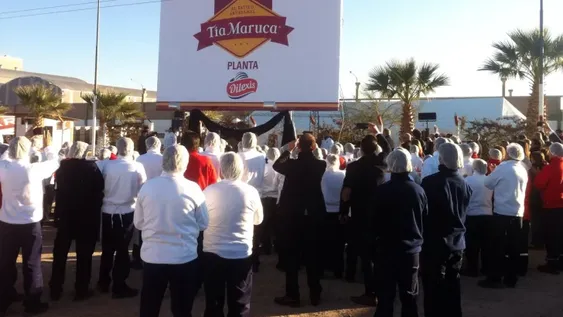 Uñac: “En el país apuestan por cerrar o importar, acá apostaron por mantener las fuentes de trabajo”