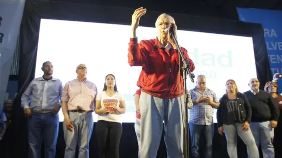 Gioja: “Tenemos que sepultar a esta derecha que vino a mancillar a todos los argentinos”
