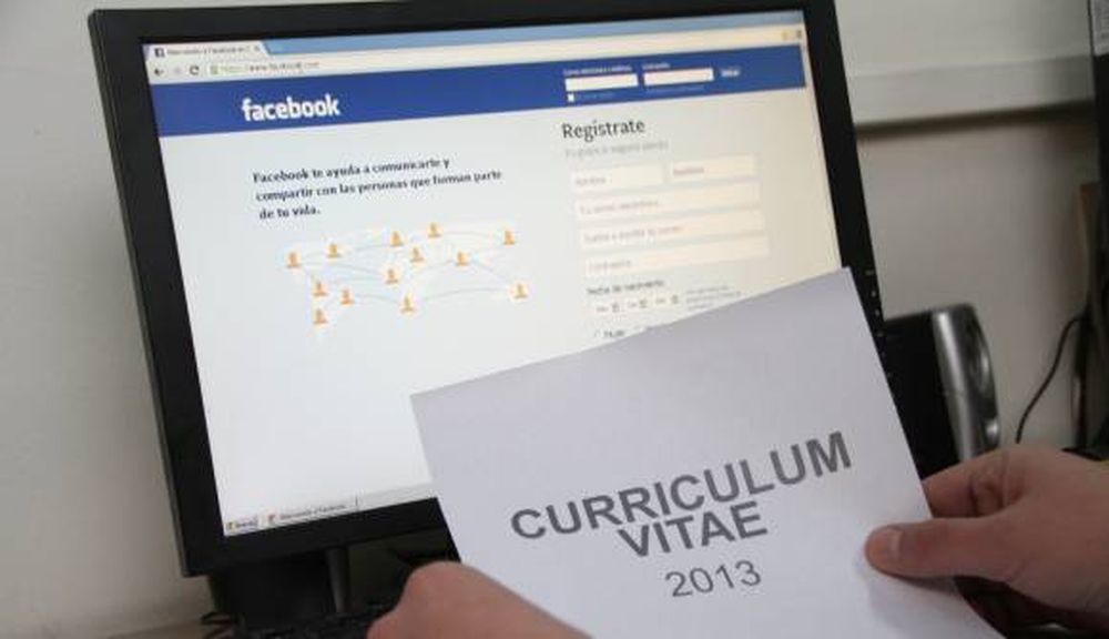 Ahora revisan el Facebook antes de contratar gente