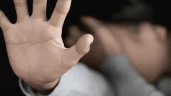 Investigación por abuso sexual.