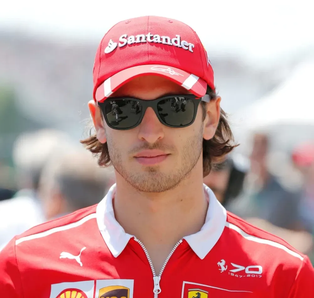 Regresa la F1 y también Giovinazzi