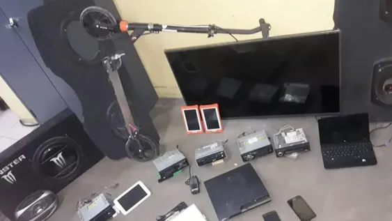 Hallan elementos robados