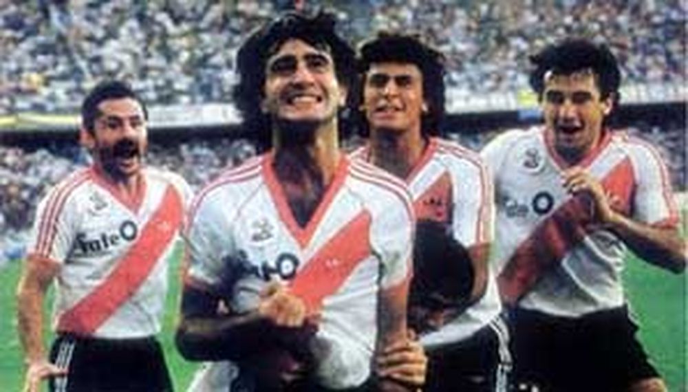 A 25 años de la tarde del Beto Alonso y la pelota naranja