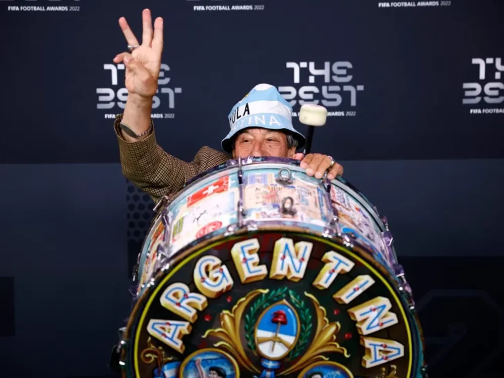 Quién es ‘El Tula’, el argentino que recogió el premio a la mejor hinchada