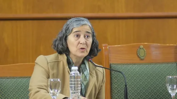 Ministra de Educación: “Hoy se debe volver a las aulas”