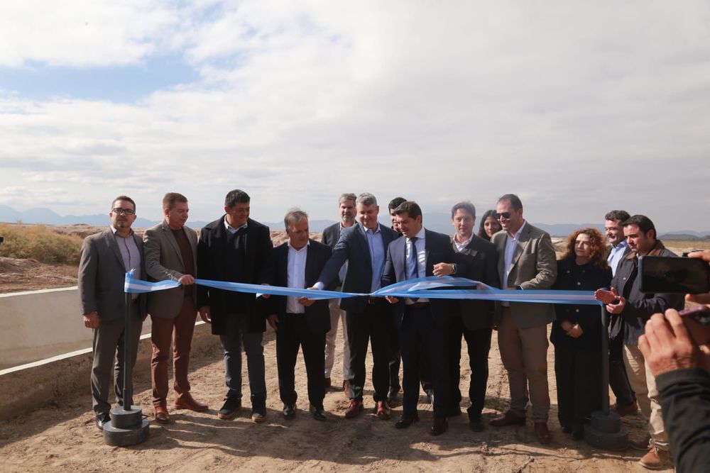Este anunció fue encabezado por el gobernador Marcelo Orrego. La obra fue financiada a través de fideicomisos mineros de Veladero y Gualcamayo