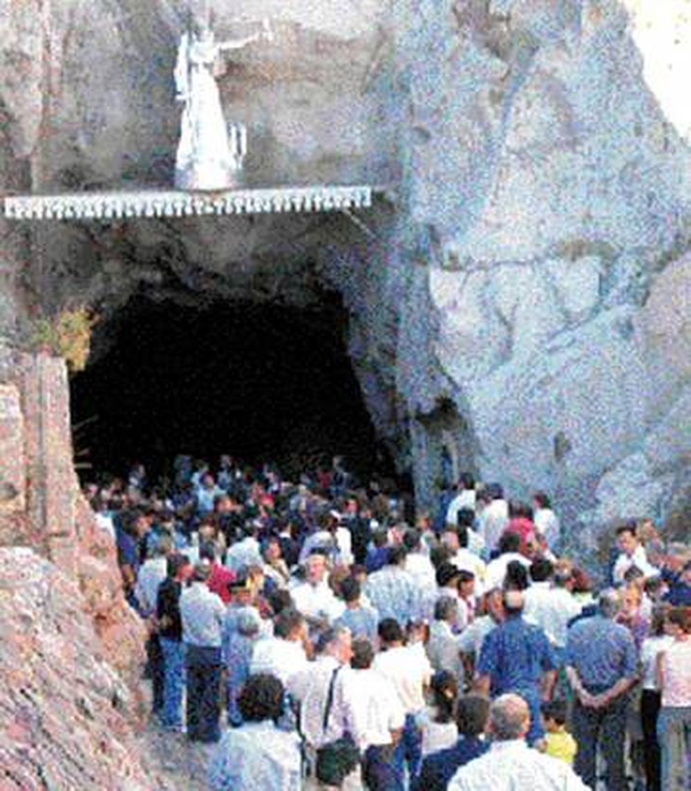 Hay dudas y temores en torno a una mina de hierro