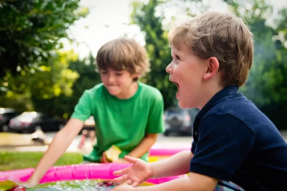 Psicólogos de Harvard revelan 5 acciones de los padres que ayudan a tener niños respetuosos y cariñosos