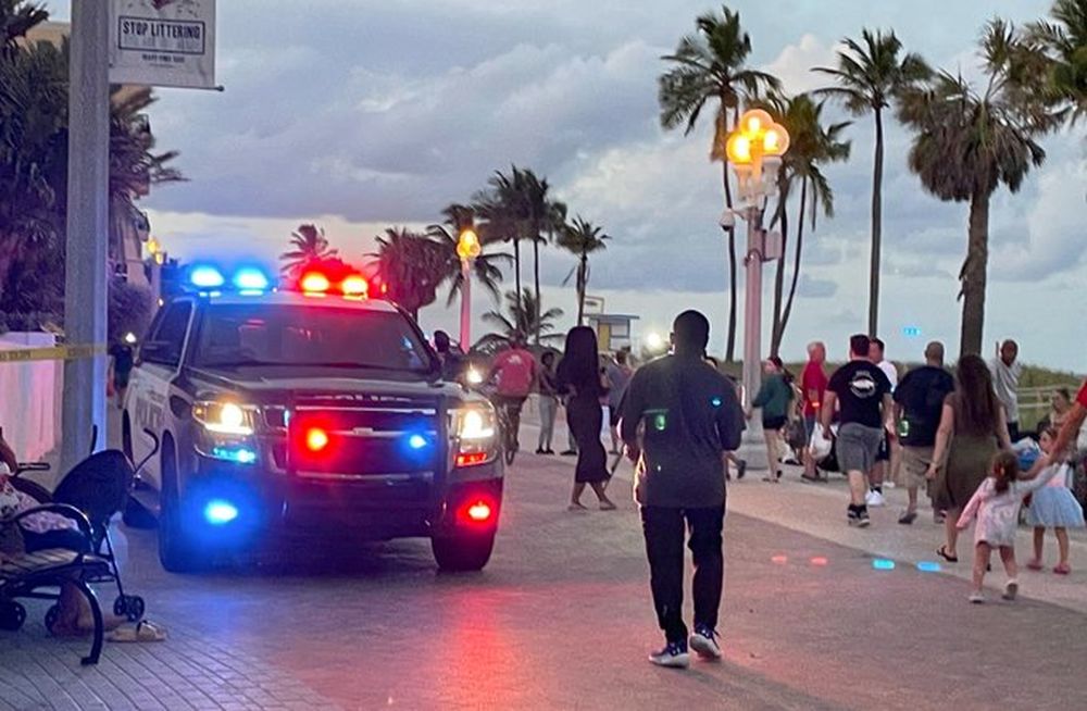 Un tirador dejó al menos nueve heridos tras abrir fuego en medio de Hollywood Beach