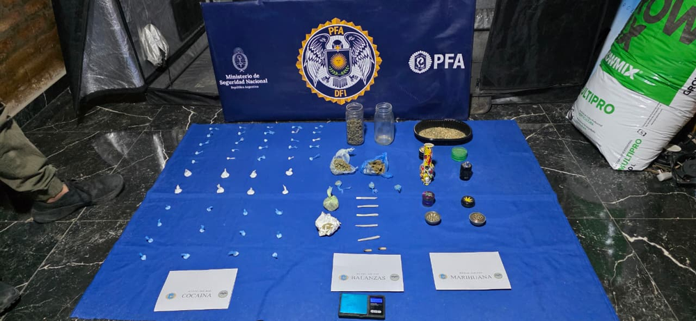 Detuvieron a un presunto líder de narcotráfico en Rivadavia tras un operativo de la Policía Federal.