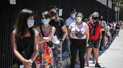 El Covid-19 no cesa en Argentina: reportaron 161 muertos y 118.171 nuevos contagios