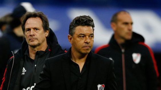 Gallardo vuelve a cambiar el equipo para jugar con Patronato