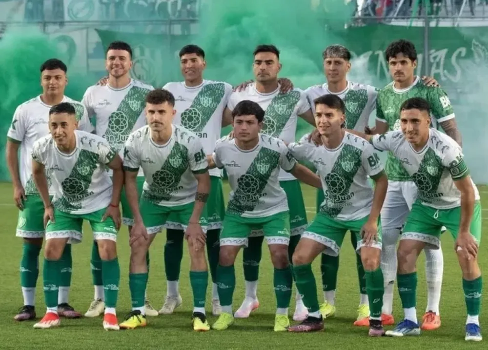 EL EQUIPO de Sportivo que perdió el sábado ante Marquesado.