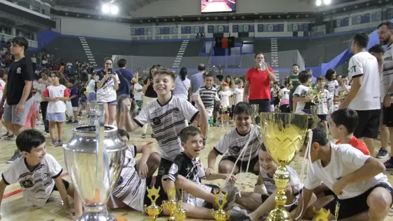 Bajó el telón del “Mundialito”