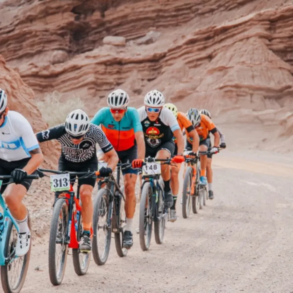 Oropel, nuevo rey de Mogna