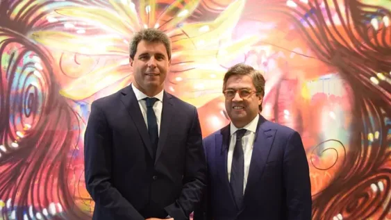 Uñac se reunió en EEUU con el presidente del BID y pusieron la mira en el Túnel