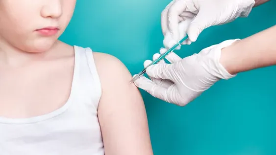 Pfizer anunció que su vacuna es segura para niños de 5 a 11 años