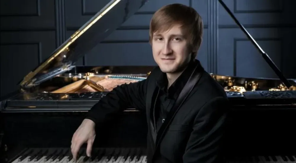 Un talentoso pianista ruso llega a San Juan
