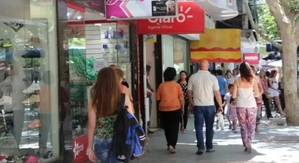 Las ventas en comercios minoristas 6,7 % en febrero 2026.