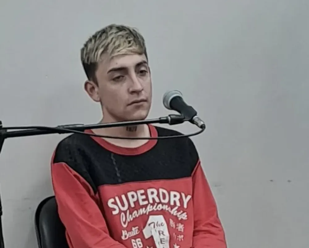 Cayó el prófugo captado por una cámara en pleno robo de una puerta reja y lo condenaron, pero pudo quedar libre