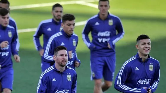 Scaloni confirmó el equipo para enfrentar a Venezuela con el regreso de Messi