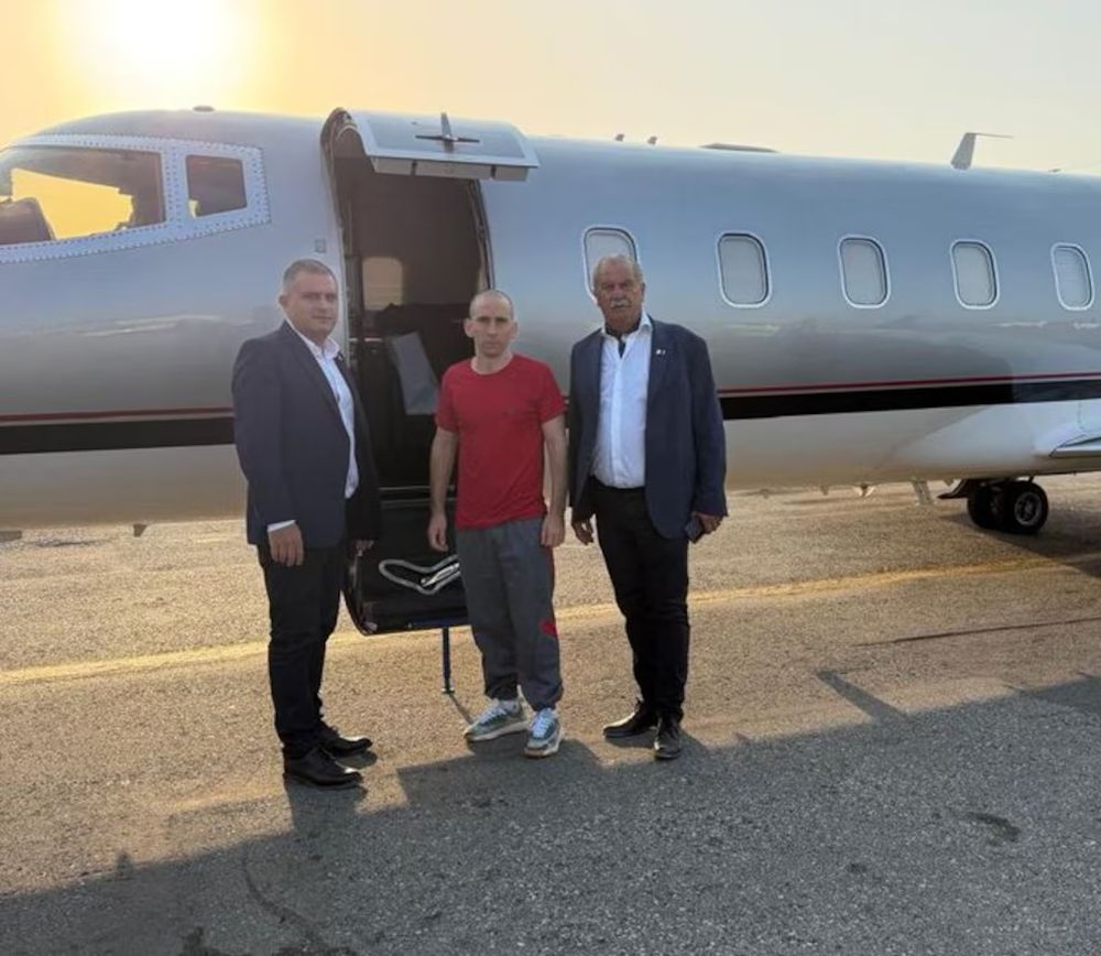 a940a8b7-6fcd-4740-b794-4ceab4bce0ba