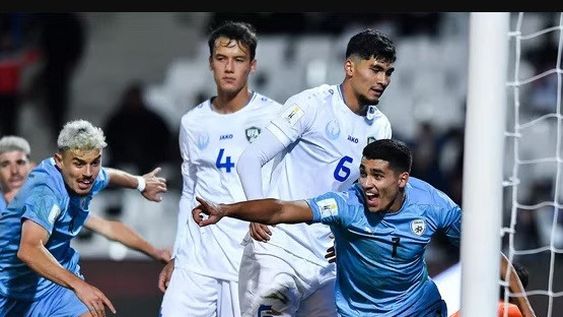 Israel ganó con un gol agónico