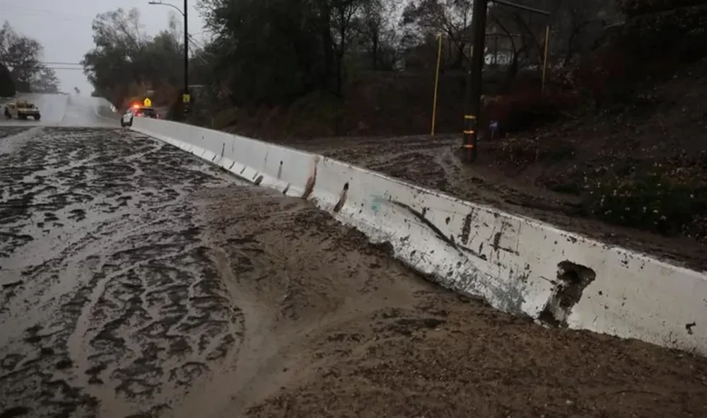 Nueve muertos en Estados Unidos por inundaciones y tormentas