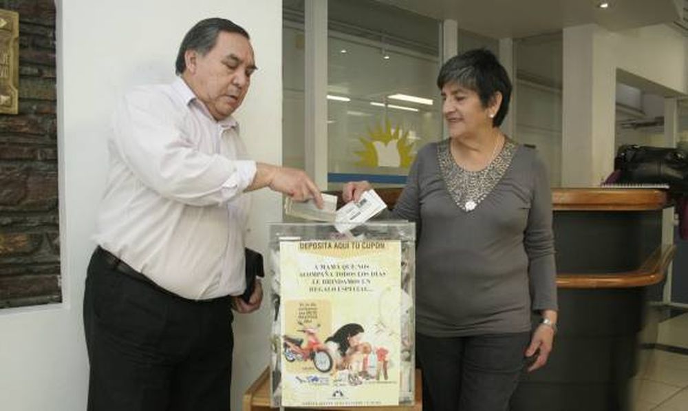 Regalos anticipados:  hoy será el sorteo de la  moto 0km para mamá