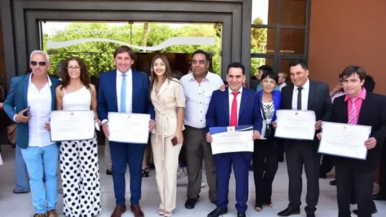 Por presiones, Maza Peze dio marcha atrás al aumento de sueldo del 50%