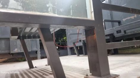Por un cable suelto, un chico recibió una fuerte descarga eléctrica en una parada de colectivo en el Quinto Cuartel, en Pocito.