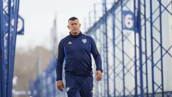 El 11 que probó Almirón en Boca pensando en Palmeiras, con una llamativa ausencia