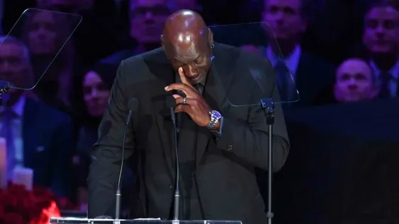 Sentido homenaje a Kobe Bryant