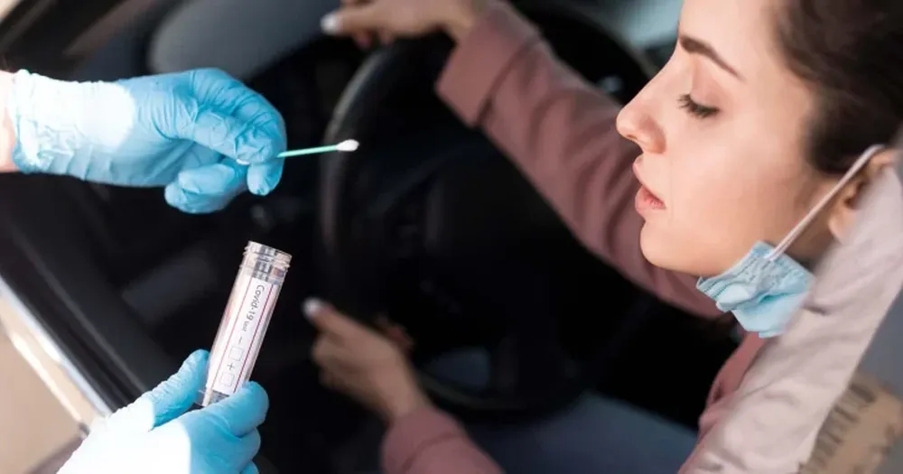 Advierten que se acaba el tiempo para evitar una nueva ola de Covid en EEUU