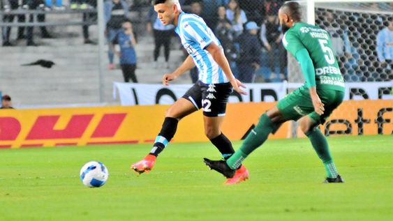 Racing ganó un partido clave en Avellaneda y manda