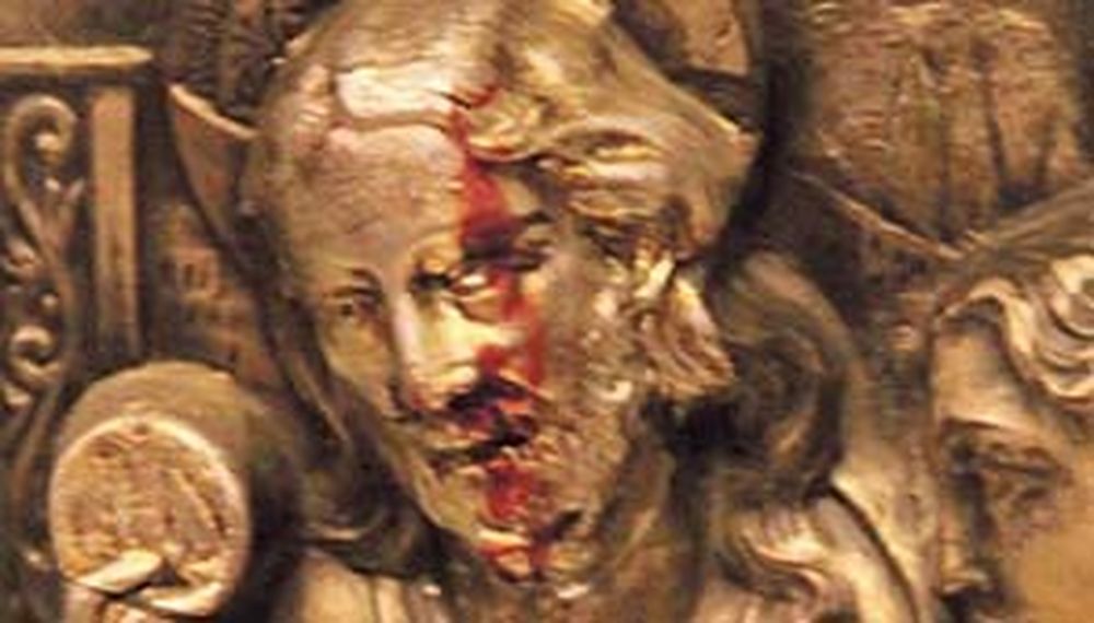 Tucumán: conmoción por un Cristo que “llora sangre”